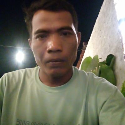 AdiKota23525's profile picture. jangan terlalu bodoh jadi orang itu