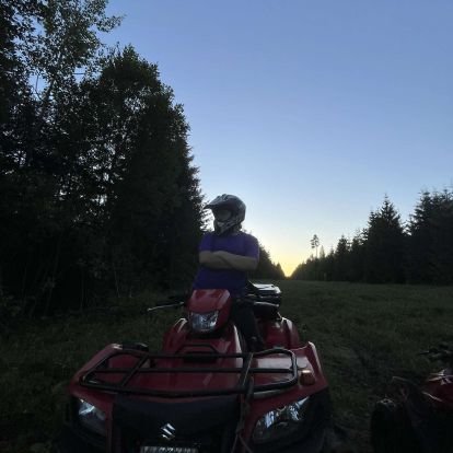 Valgus ja pimedus ei ole vastandid, vaid teekond samasse lõpmatusse