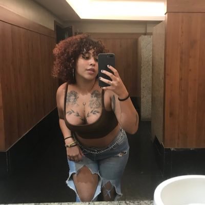👸🏼💸💫| Latin Woman | Brazilian, RJ | Tribute: 80$ | Apaixonada em infernizar a sua vidinha patética | Feet 38 👣 | Pix Livepix or Paypal