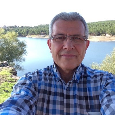 HuseyinMnv's profile picture. 