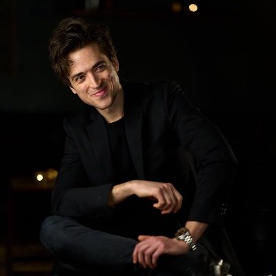 hansen10973's profile picture. masculinity / politics / law / philosophy / science / business

My first book will be released on March 7.