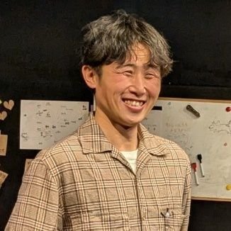 役者
エンタメユニットわるだ組 共同主宰 (@0_1r1n1)
群馬県出身
エンジョイサバゲーマー
オタクです