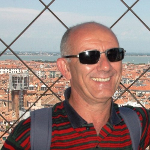 amhinojosa58's profile picture. 