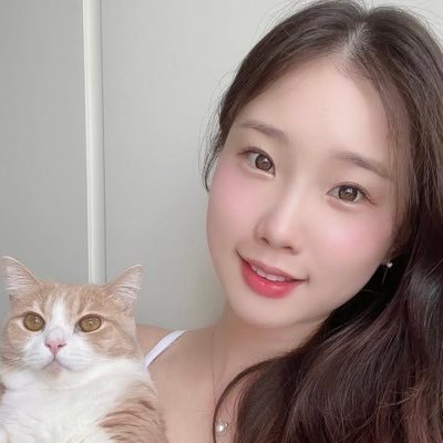 ChOUgphbn863322's profile picture. 平時喜歡🏊‍健身  請帶上禮貌私訊#台灣人#大陸勿擾