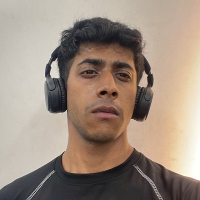 r1shhh1's profile picture. Finding my Fire