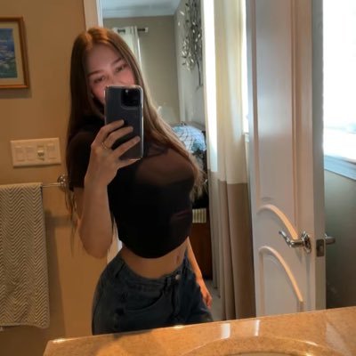 anastiyaa's profile picture. hi