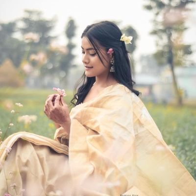 जे छ जस्ताे छ तेस्तै परिस्थितिमा बाच्नु नै जिन्दगी हाे
#Dm %open🤗🤩