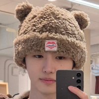 yufiiଓ k/ia mau utbk (@tiramisshyu_) 's Twitter Profile