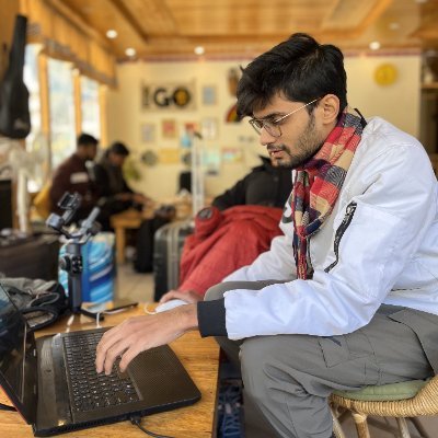 Product Designer (ui/ux) | C10 @10kdesigners | Architect