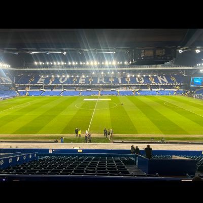 leighwoodward76's profile picture. my bio isn’t important 👍