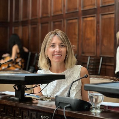 Diputada Provincial. Mamá de dos hijos. El sur provincial es una oportunidad para el crecimiento y desarrollo de la Provincia de Mendoza