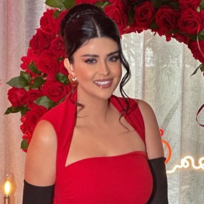 #singer , facebook : https://t.co/LVlZ7lJmIH . instagram : https://t.co/fBvtwfXVEm