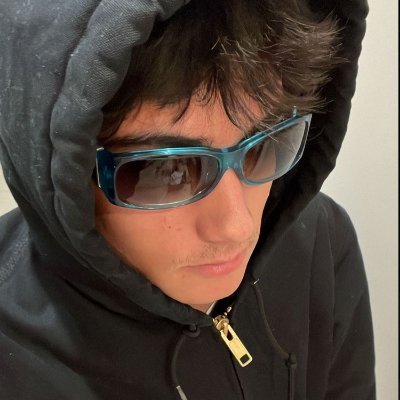 brian_X_man's profile picture. :weary: @@