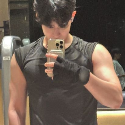 LOCA POR BARCODE🥥
Love yourself 💜🇩🇴
Army💜
#byl💙
#bsumbody🖤
#unit 💜🥥
#SAts 💛
#FirstKhao
#PondPhuwin
QUE VIVA EL JEFFBARCODE 💛🤎