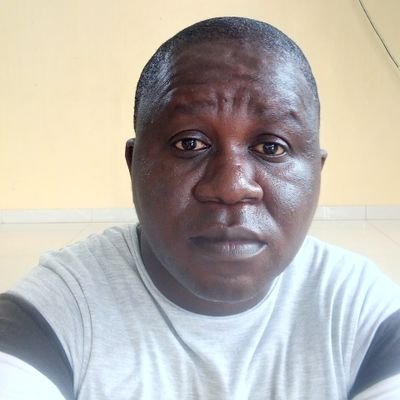 PhiwiPhiwi17's profile picture. 