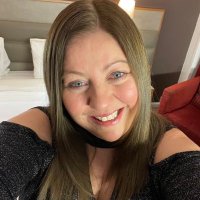 Donna louise Burton (@donnalouis95898) 's Twitter Profile