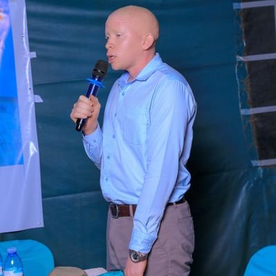 A travel enthusiast, Makerere University, passionate about nature and wildlife conservation
