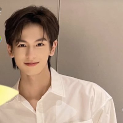 GrumpyFridge's profile picture. 一个贱人 一个预制人