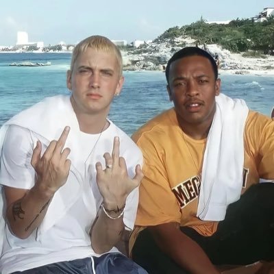 ericjaysean's profile picture. i lost my spot? y’all got alzheimer’s..