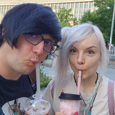 I like lame memes, videogames, and animetitties. I swear a lot. // https://t.co/adk6QKKL2O! // (DE+ENG) || Mag Suppe.
Meinungen hier sind meine, und meine allein.