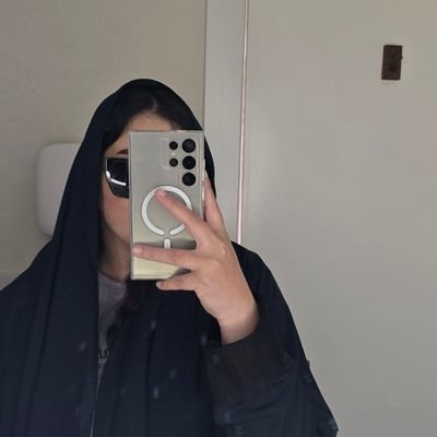 0_shahad7's profile picture. Silent....