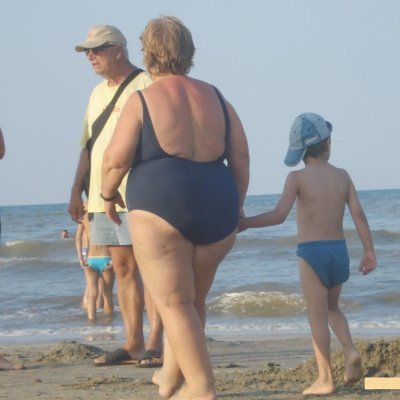 disfruta mas de 35.000 fotos y mas de 2000 videos 100% real de abuelas y señoras gordas.