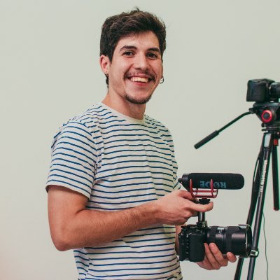 Realizador Audiovisual Argentino 🇦🇷.
Contact agustinmarianoqz@gmail.com 📨