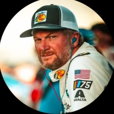@NASCAR analyst. Co-owner@DirtyMoMedia @FilterTime @HighRockVodka@JRMotorsports @CARSTour @WhiskyRiver. @iRacing devotee.