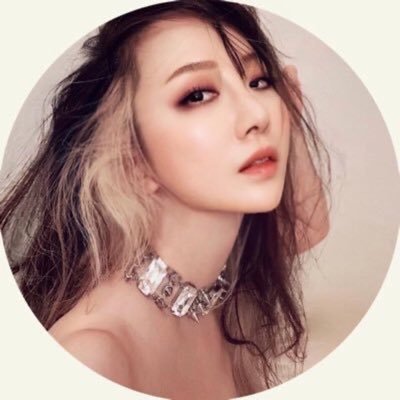 Singer👄🎶→MARY RUE @MARYRUEofficial /REPLICCA(REBECCAカバー) @REPLICCA_JAPAN /全日本電撃昭和女史会(昭和歌謡カバー)/chocolate fuzz manics(Ba&Vo)➡︎DEMO https://t.co/3XxwJU0T4b