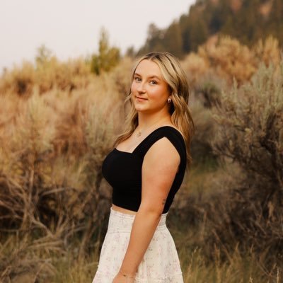 halli_michlig's profile picture. 