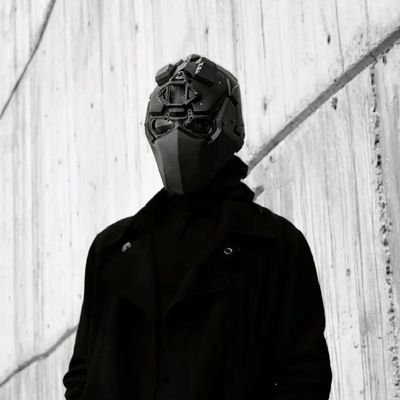 Elunebaron's profile picture. 
