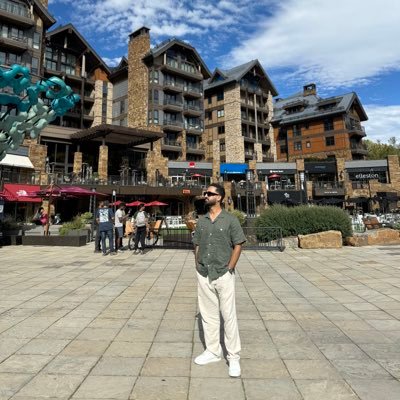 kh77748486's profile picture. 