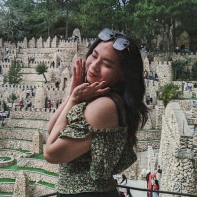 iamnhoovie's profile picture. 