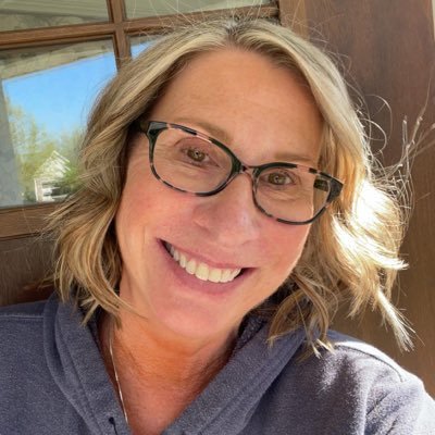 Hawkeye Fan! Mom, Wife, Realtor. I hope I made you feel loved and you remember me fondly. ❤️