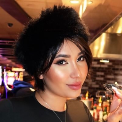 urnewbestf8904's profile picture. Only $3 👇👇👇