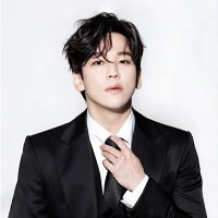 왕왕왕 (@wangwang04066) 's Twitter Profile