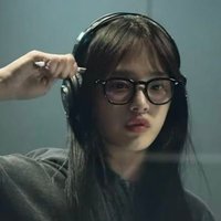 Lari (@kaaslii) 's Twitter Profile