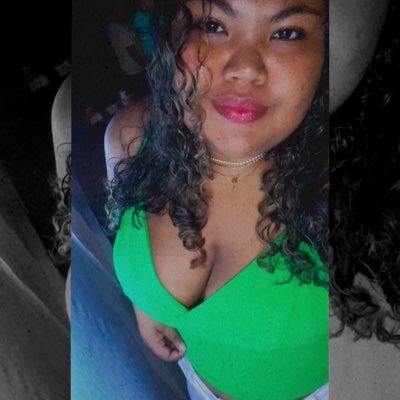 Esllene Mendes Profile