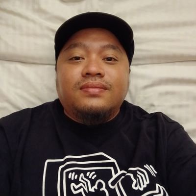 IsmailH82299717's profile picture. Assalamualaikum/Salam Sejahtera