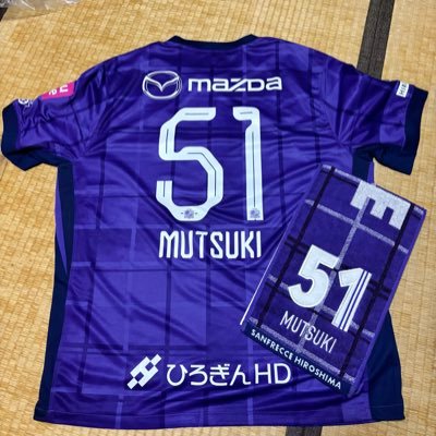 carprecce_k5's profile picture. サンフレッチェ全力応援📣✊🏻カープ、競馬、たまに相撲やボクシングも…⚽️サンフレッチェ#️⃣51・6・13・24  浅野拓磨🫶     気になる方を無言フォローすることもあります。すみません。仲良くして下さると嬉しいです😊