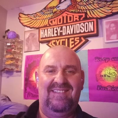 radim22947's profile picture. hello,  I'm a simple man . hate arguing and drama. I'm allergic to stupid .I love to have a good time. one of a kind real deal.