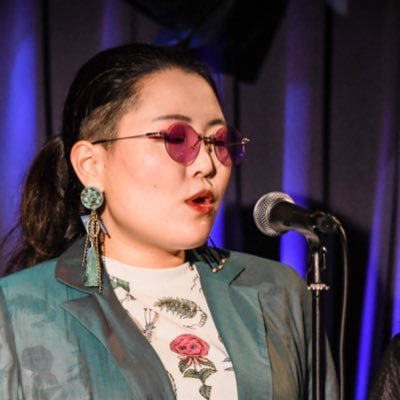 okuni_23's profile picture. 社畜。歌を歌ったりする。アルゴスのソプラノ（人数バランスによってテナー）。KARAGOSではアルト。 悲喜交々の日常ツイート多めです。