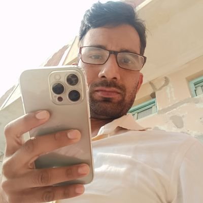 PankajPare32950's profile picture. 