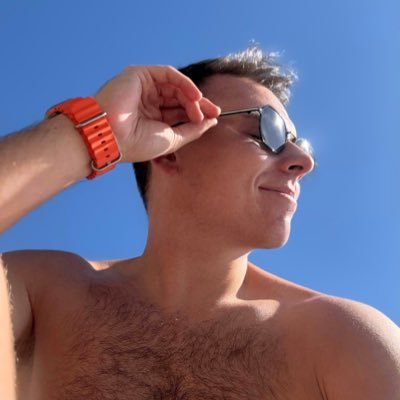 germalad's profile picture. Human. Creator. Professional.