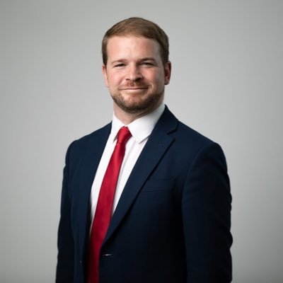 Sinn Féin TD for Cork South Central & Spokesperson on Foreign Affairs. Siúl do bhóthar, scríobh do scéal, sín amach do chuid sciathán agus oscail do bhéal