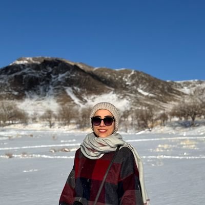 Zoohreh73's profile picture. سلام بر کسانی که قلب انسان ها را امانت الهی میدانند 

❤️💍
