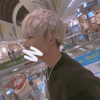 ᵕ̈ (@____iviv00) 's Twitter Profile