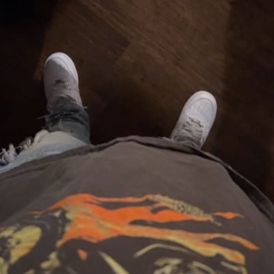 lawrldv3ll's profile picture. DMO member🤧💎