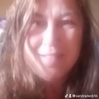 Sandy Deck (@b5b6c70b303d40f) 's Twitter Profile
