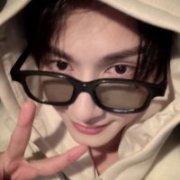 nana (@wenjunssi) 's Twitter Profile